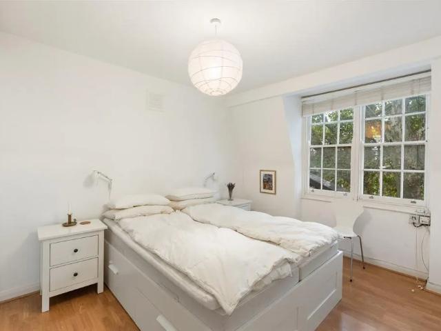 Apartment for rent in Angel, Greater London