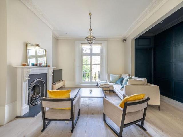 Apartment for rent in Notting Hill, Greater London