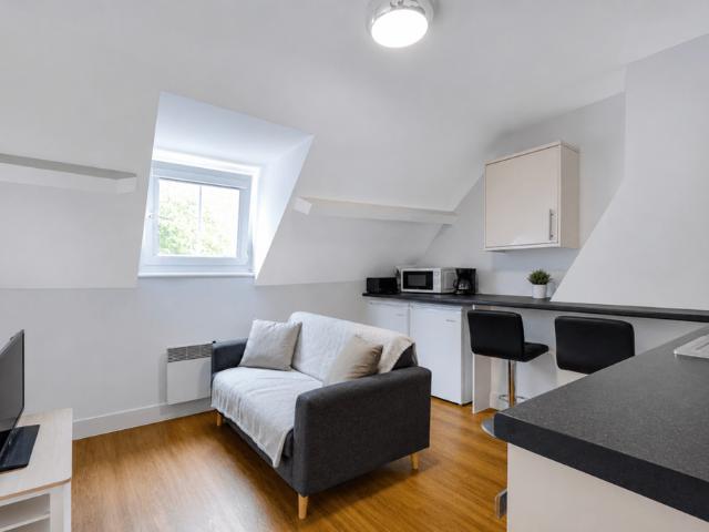 Apartment for rent in St. Dunstan's, The Bridge