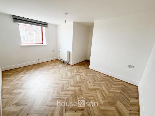 Apartment for rent in Talbot Village, Bournemouth