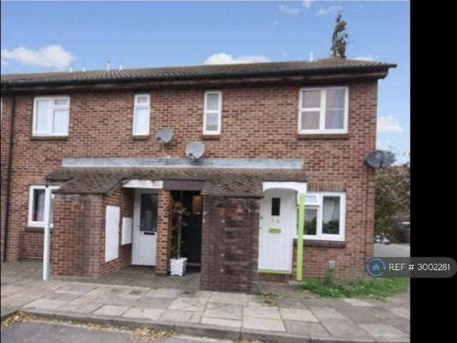 Flat for rent in London Borough of Ealing, Greater London