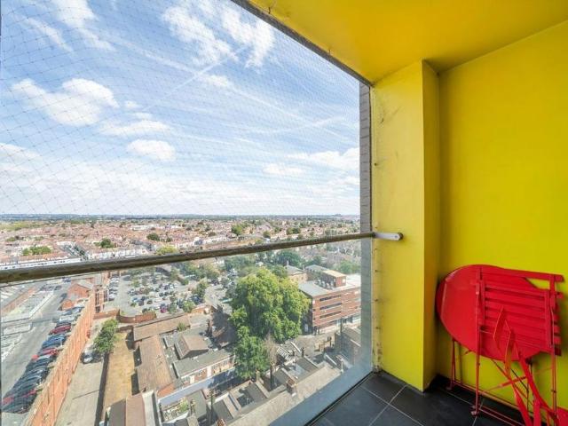Apartment for rent in Greater London