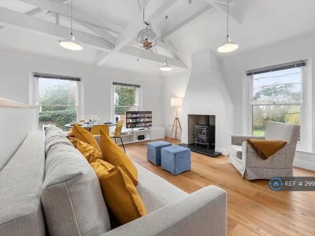 Apartment for rent in London Borough of Southwark, Greater London