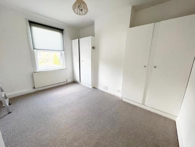 Apartment for rent in Alton Barnes, Essex