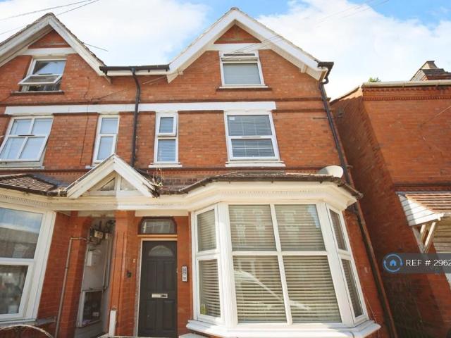 Flat for rent in Headless Cross, Redditch