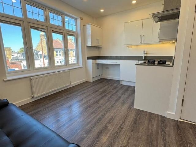 Apartment for rent in London Borough of Lewisham, Greater London