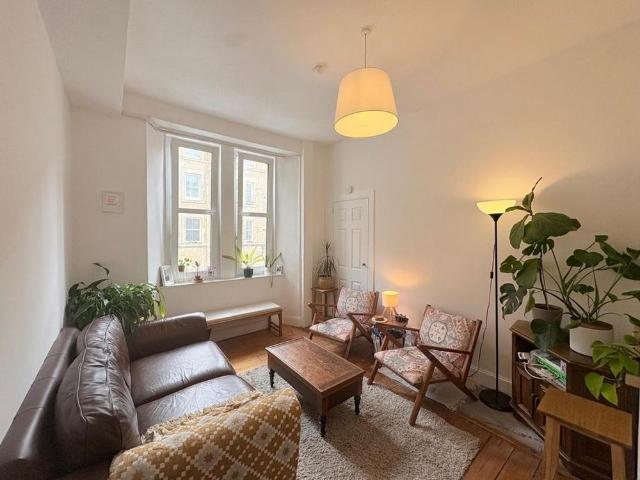 Apartment for rent in Merchiston, Scotland