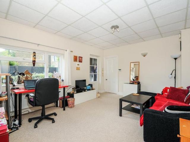 Apartment for rent in South Woodford, Greater London
