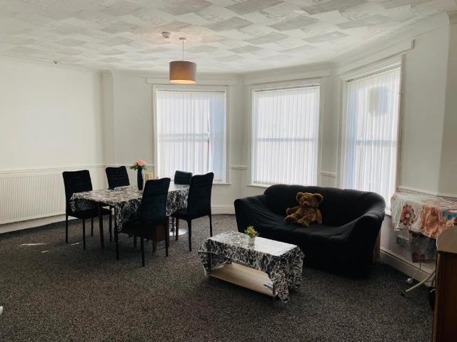 Flat for rent in St Thomas, Boston