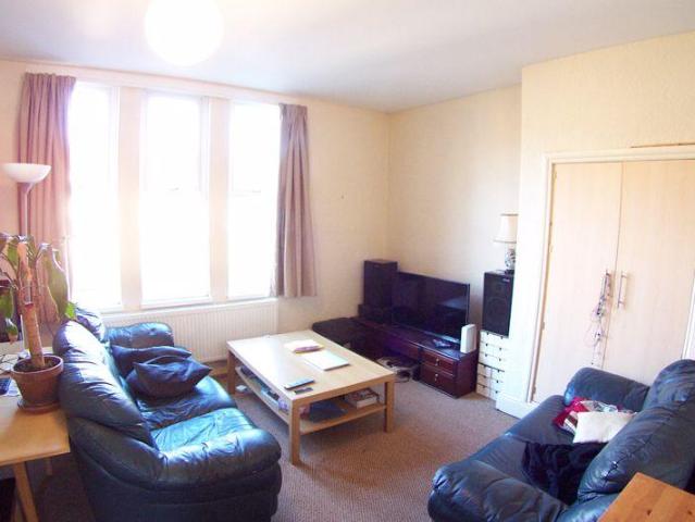 Flat for rent in Headingley Hill, Headingley