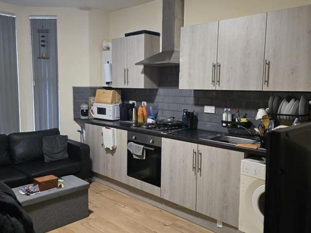 Flat for rent in Hillfields, West Midlands
