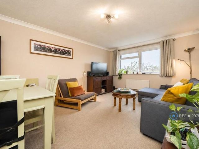 Apartment for rent in London Borough of Hounslow, Greater London