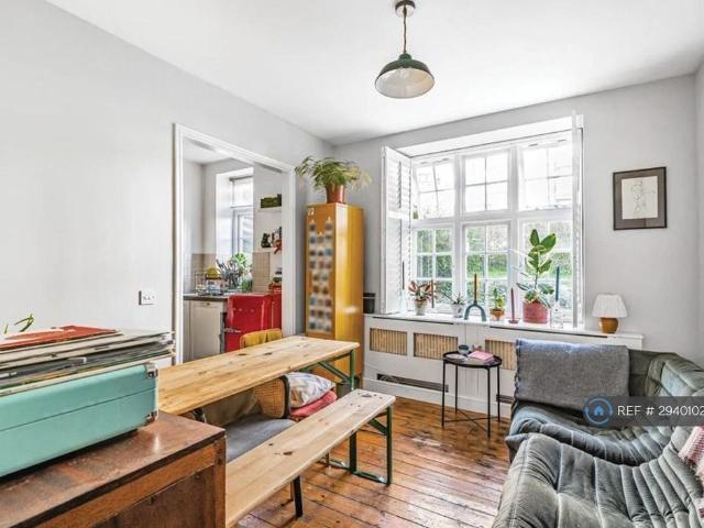 Apartment for rent in Highgate, Greater London