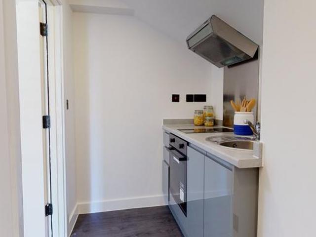 Flat for rent in The Meadows, Haddon