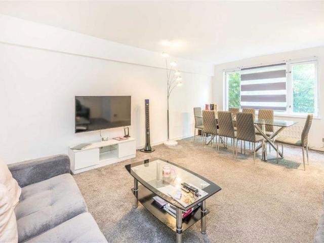 Apartment for rent in Paddington, Greater London