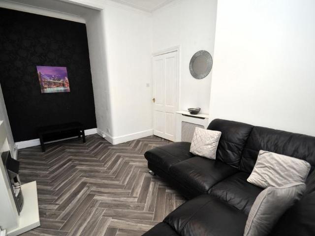 Apartment for rent in New Cathcart, Cathcart