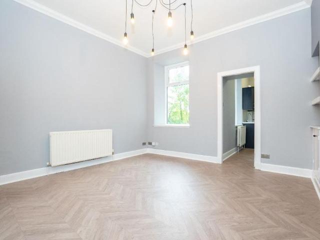 Apartment for rent in Woodside, Ballindoch