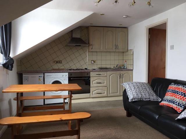 Flat for rent in Highbury, Greater London