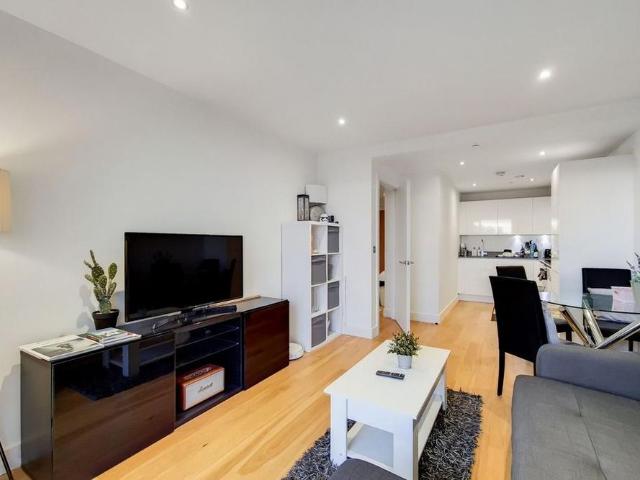 Apartment for rent in Glyndon, Shooters Hill