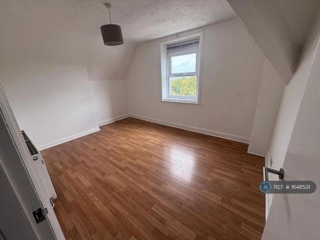 Apartment for rent in Rock Ferry, New Ferry