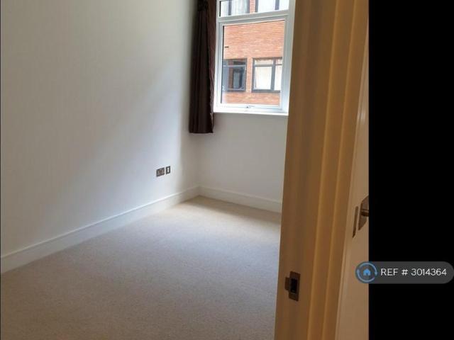 Apartment for rent in Spring Park, Luton