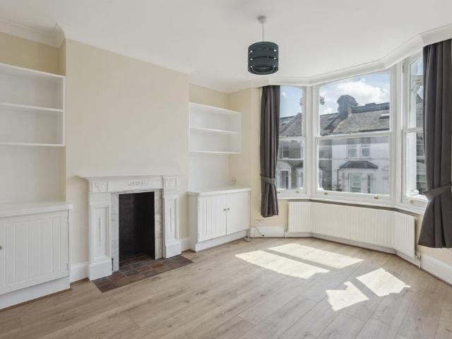 Apartment for rent in London Borough of Hammersmith and Fulham, Greater London