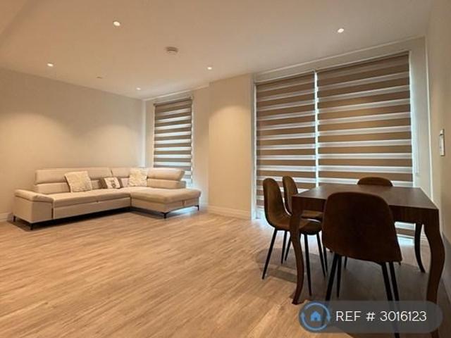 Apartment for rent in Kennington Cross, Greater London
