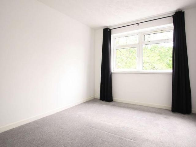 Apartment for rent in Llanhilleth, Wales