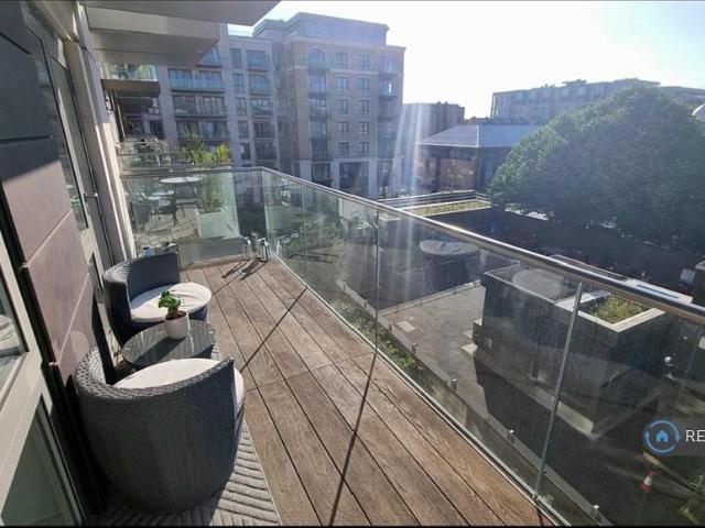 Flat for rent in Hammersmith, Greater London