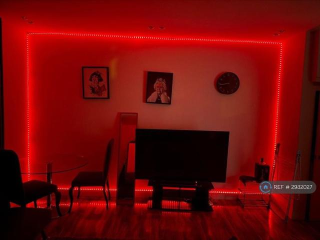 Apartment for rent in Kensal Town, Greater London