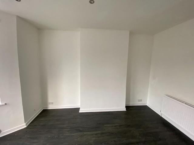 Apartment for rent in Falcon Lodge, Wales