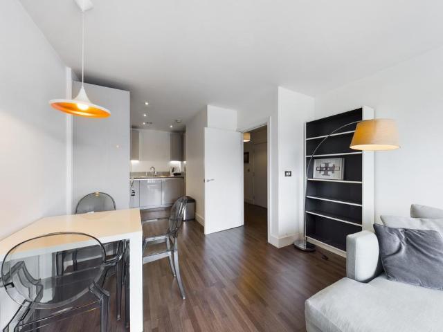 Apartment for rent in London Borough of Lewisham, Greater London
