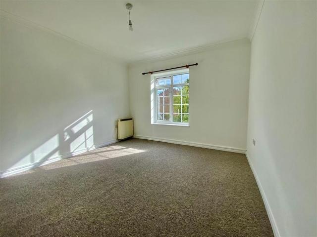 Apartment for rent in West Worthing, Worthing