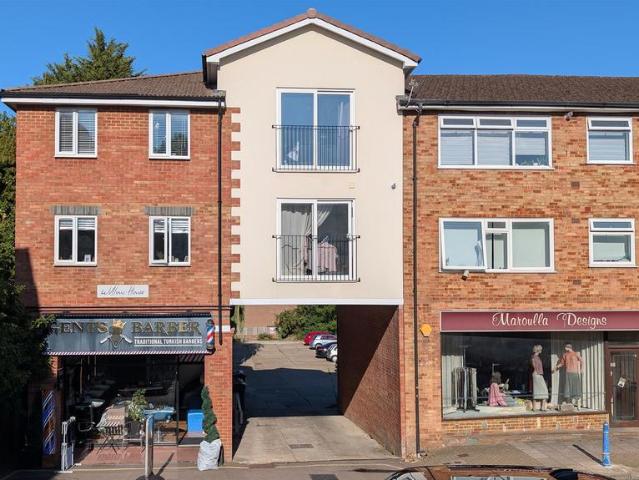 Flat for rent in Fretherne, Hertfordshire