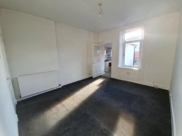 Apartment for rent in South Barrwood, Kilsyth