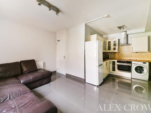 Apartment for rent in City Centre, Ballindoch