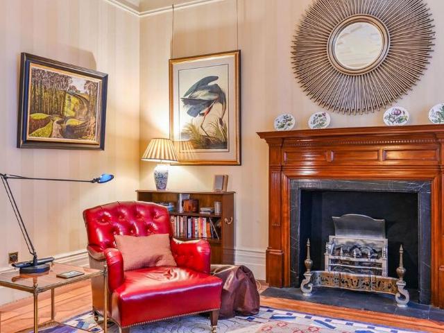 Apartment for rent in Mayfair, Greater London