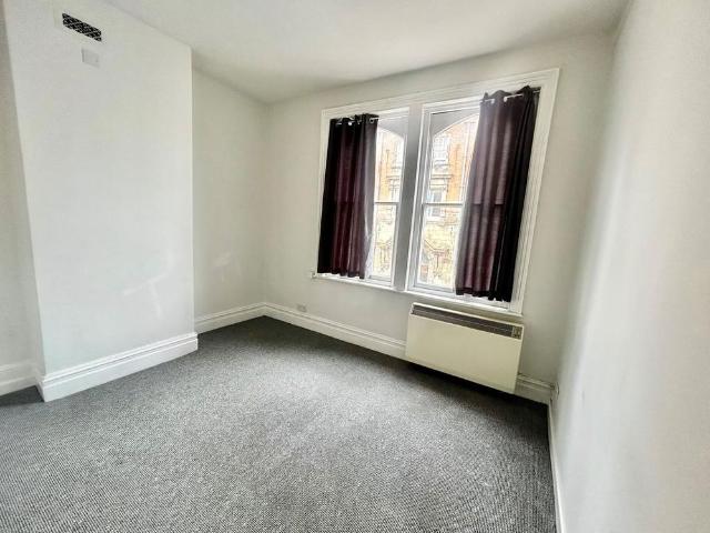 Apartment for rent in Beamhurst, Staffordshire
