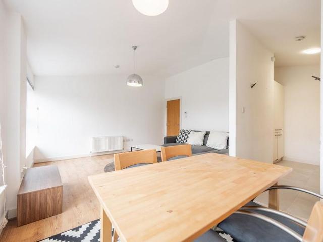 Apartment for rent in Anniesland, Scotland