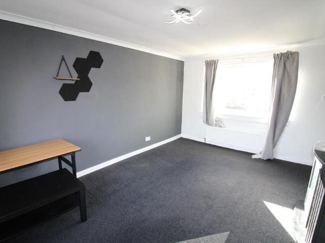 Apartment for rent in Foxbar, Elderslie