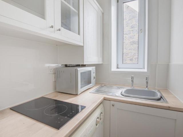 Flat for rent in Ballindoch, Scotland
