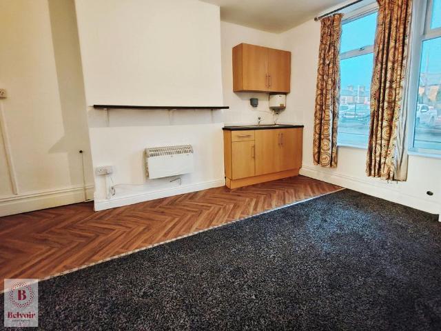 Flat for rent in Nelson, Higherford