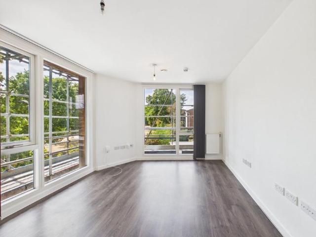 Apartment for rent in Maidenhead