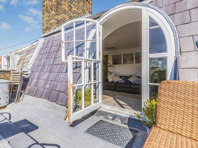 Apartment for rent in London Borough of Lewisham, Greater London