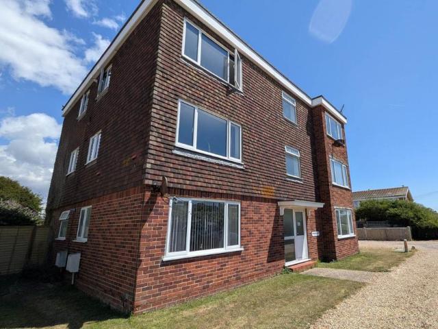 Flat for rent in Littlecote, West Sussex