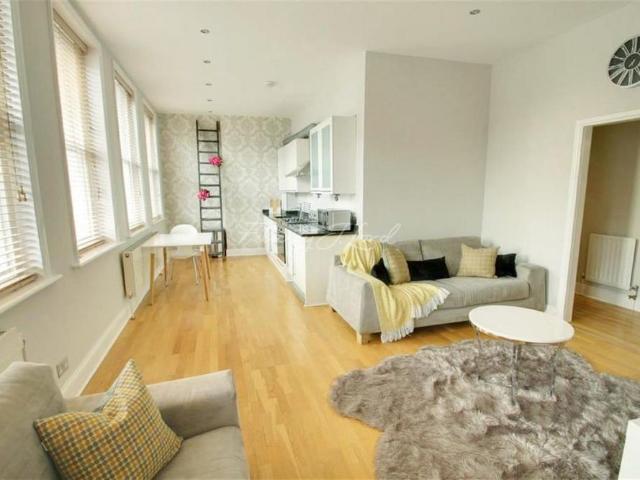 Apartment for rent in Shoreditch, Greater London