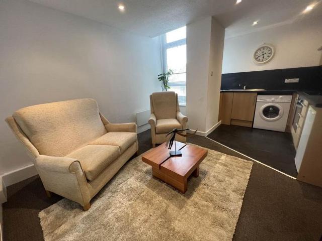 Apartment for rent in Hilltown, Scotland