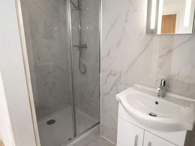 Apartment for rent in Bonegate, Brighouse