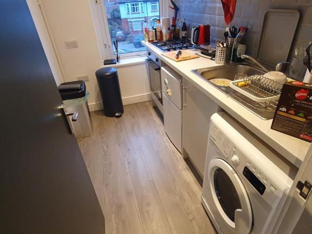 Flat for rent in Penylan, Falcon Lodge