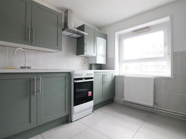 Apartment for rent in London Borough of Hounslow, Greater London